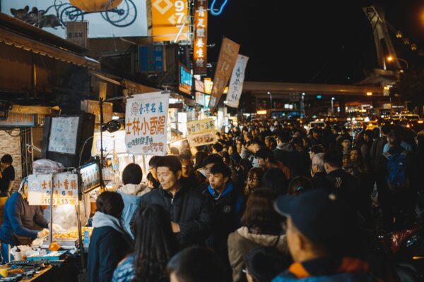 台湾の屋台街（夜市）