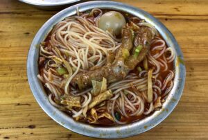 螺蛳粉（タニシのピリ辛麺）
